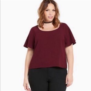 TORRID Burgundy Crepe Flutter Sleeve Crop Top